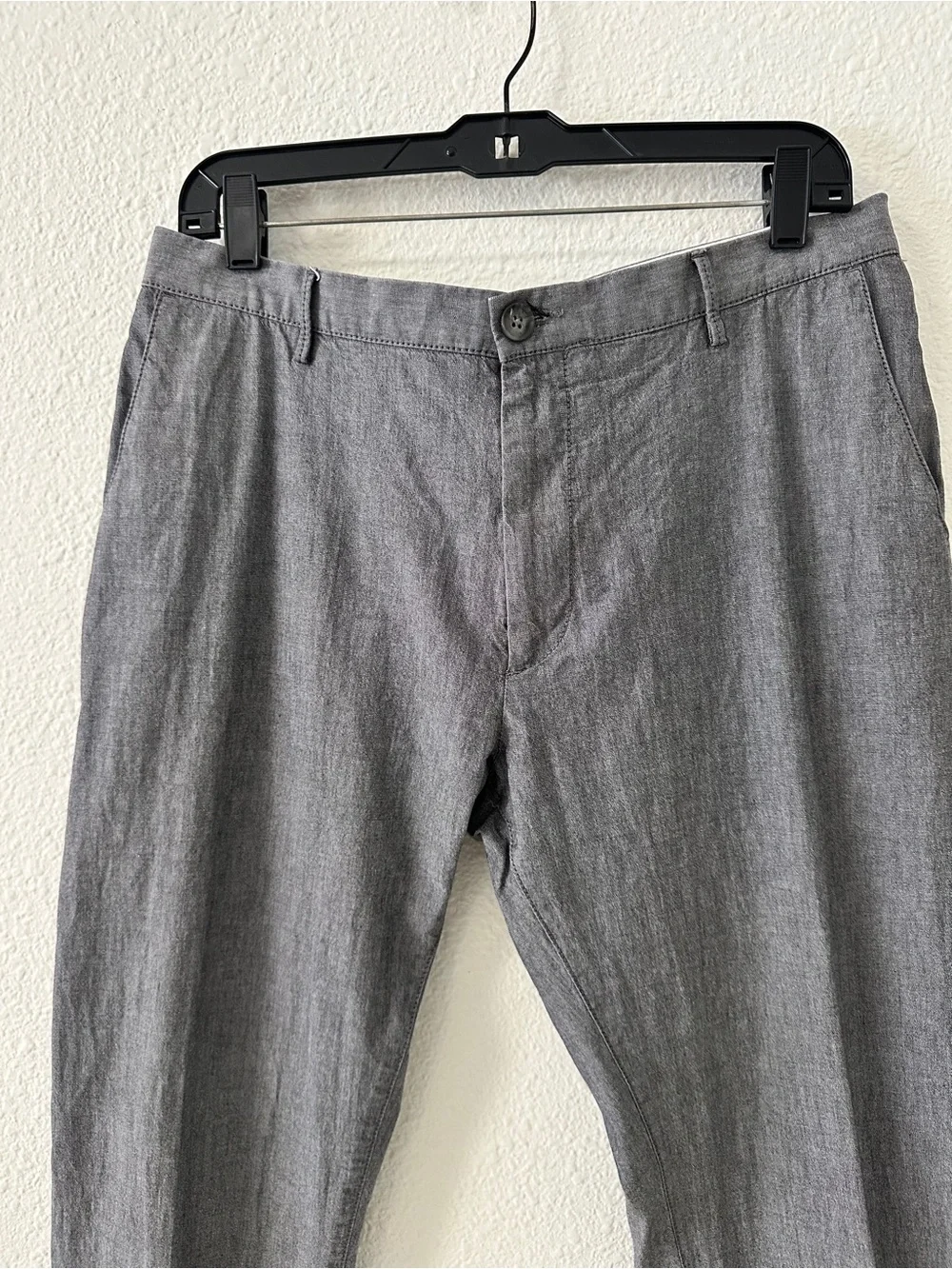 Hugo Boss Classic Gray Cotton Men’s Dress Pants 40R Neutral Essential